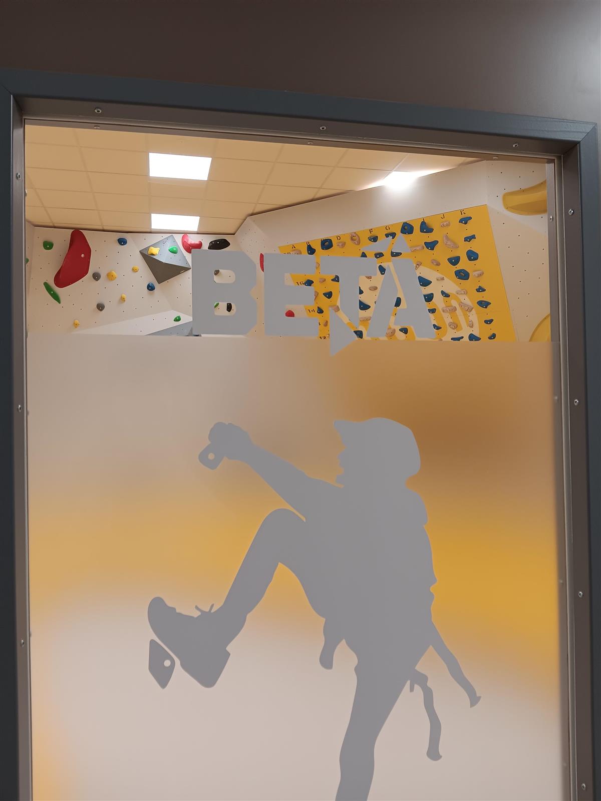 Buldrerom inngangsdør - Klikk for stort bilde